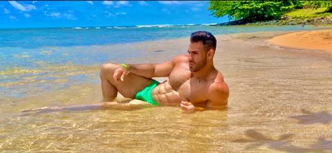 Leon Espinoza