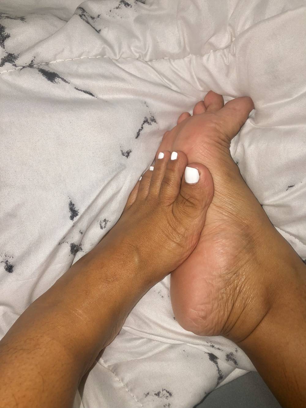 Lovely feet 4 U